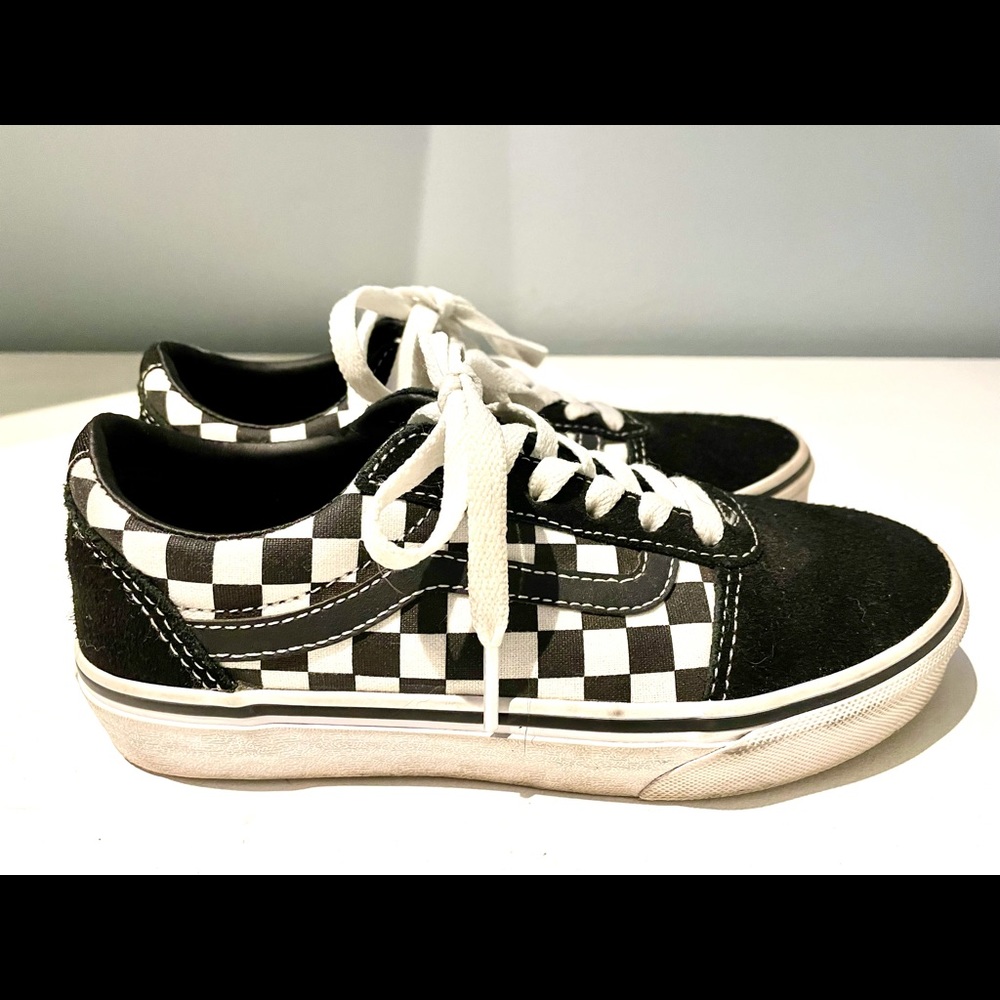 Vans Classic Checkerboard Kids Size 2